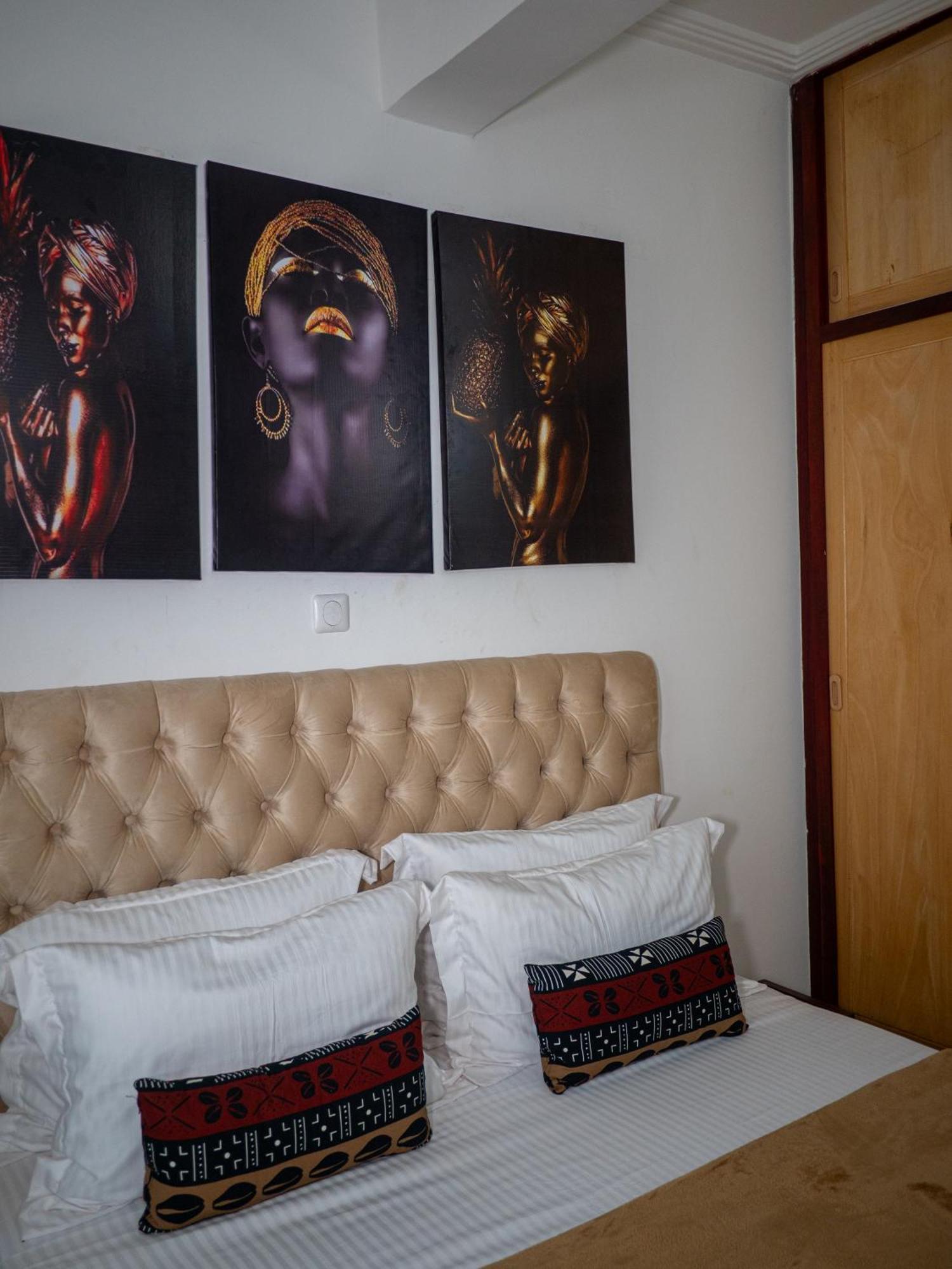 Residence Eden Park Yaoundé Eksteriør billede