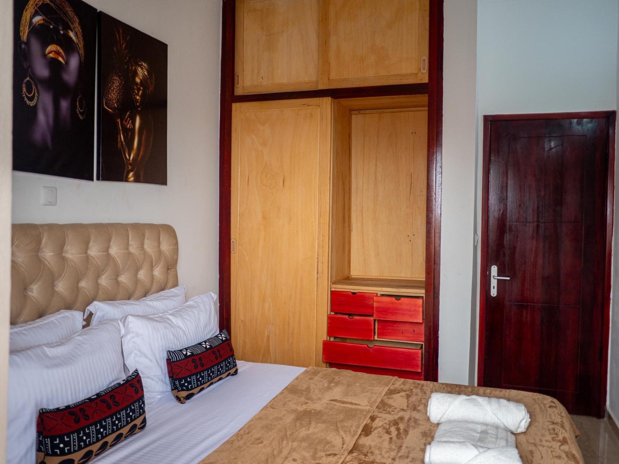 Residence Eden Park Yaoundé Eksteriør billede