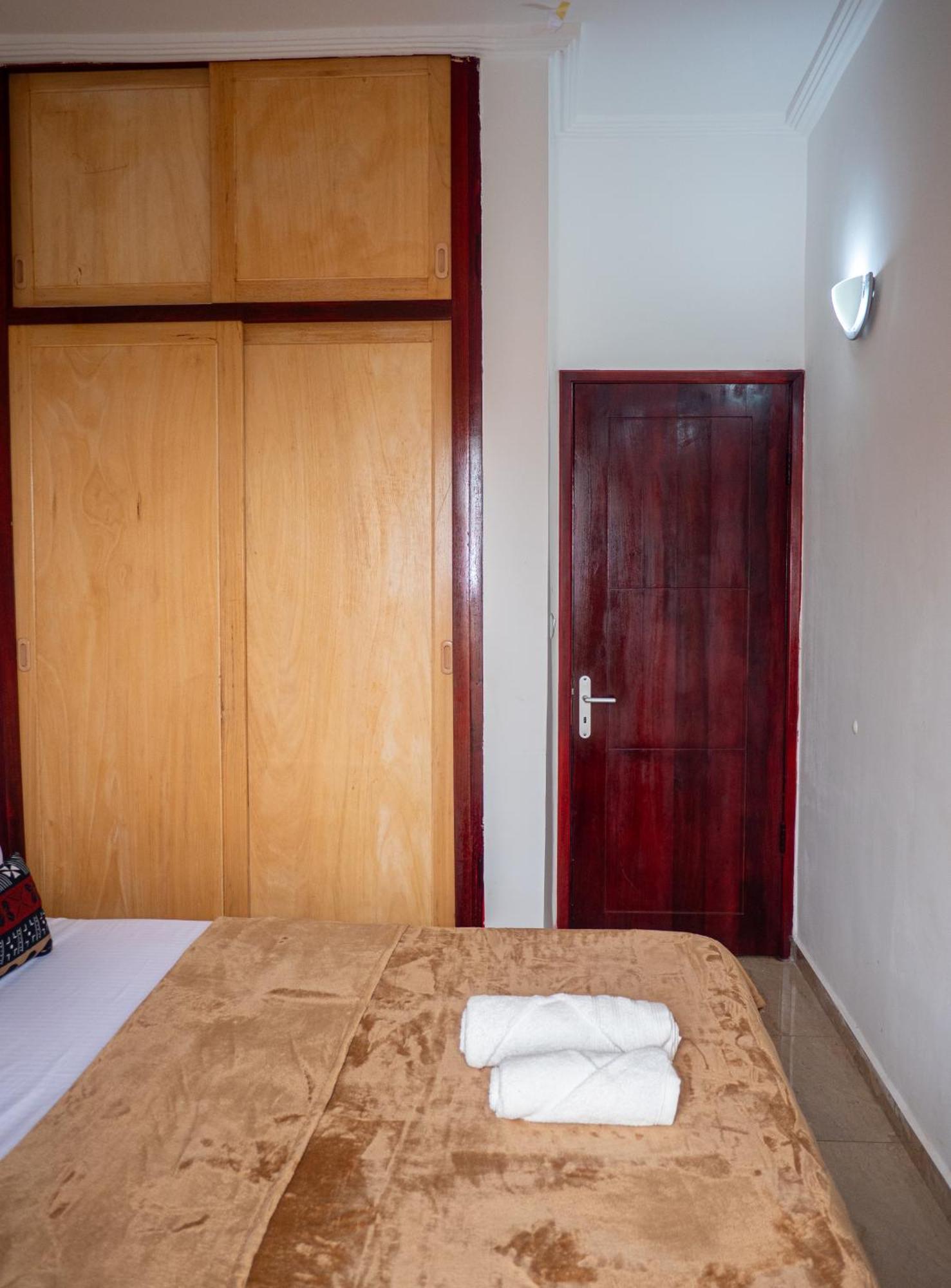 Residence Eden Park Yaoundé Eksteriør billede