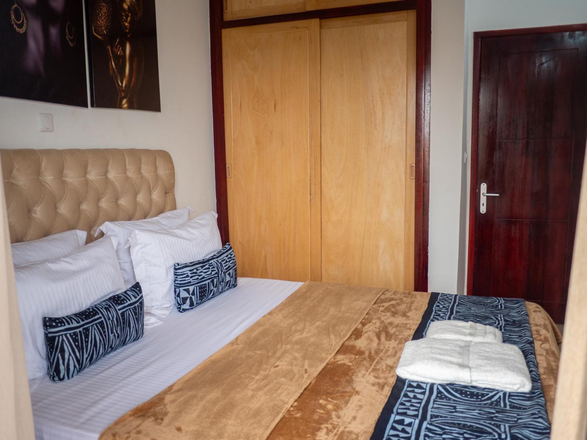 Residence Eden Park Yaoundé Eksteriør billede